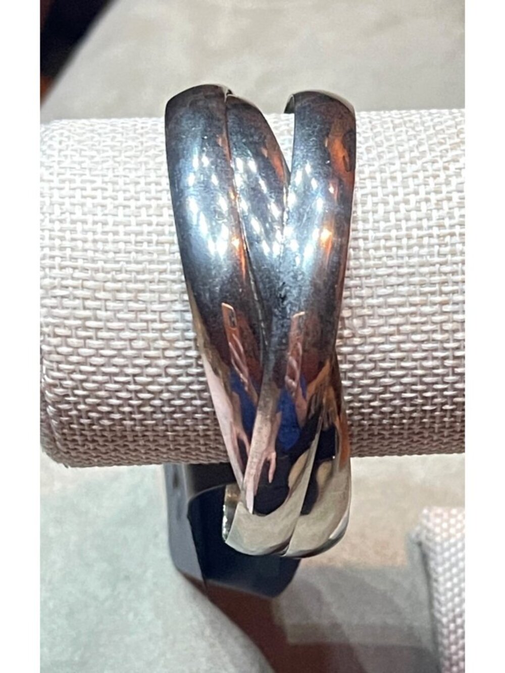 Vintage Y2K Express Shiny Silver Toned Intertwined 3 Part Bangle Bracelet Set